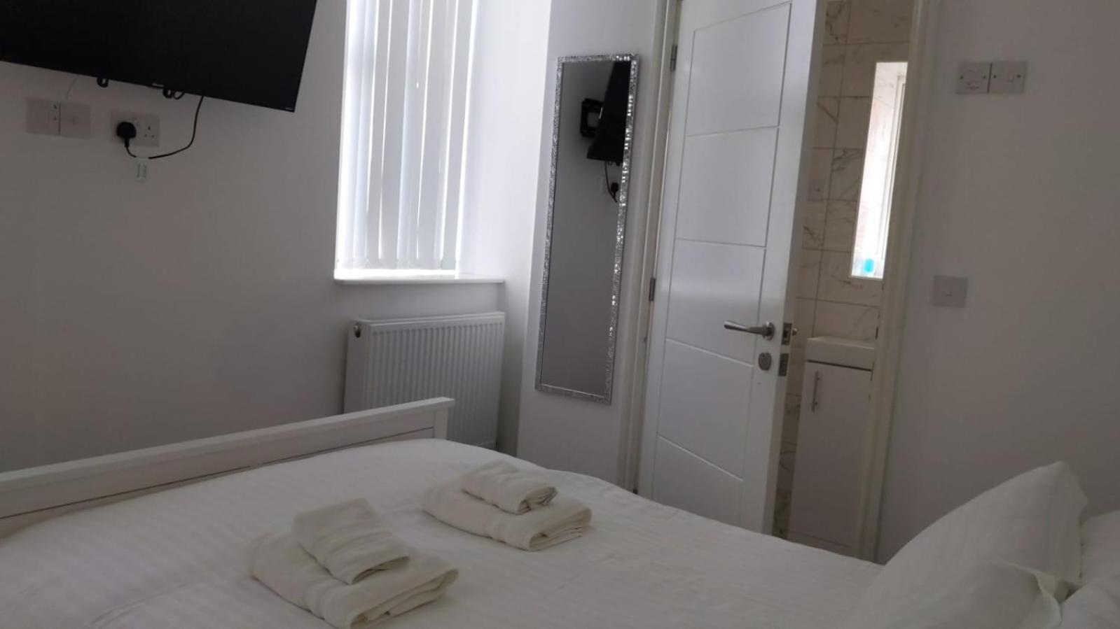 Citybreaks Rooms With Free Parking Liverpool Eksteriør billede